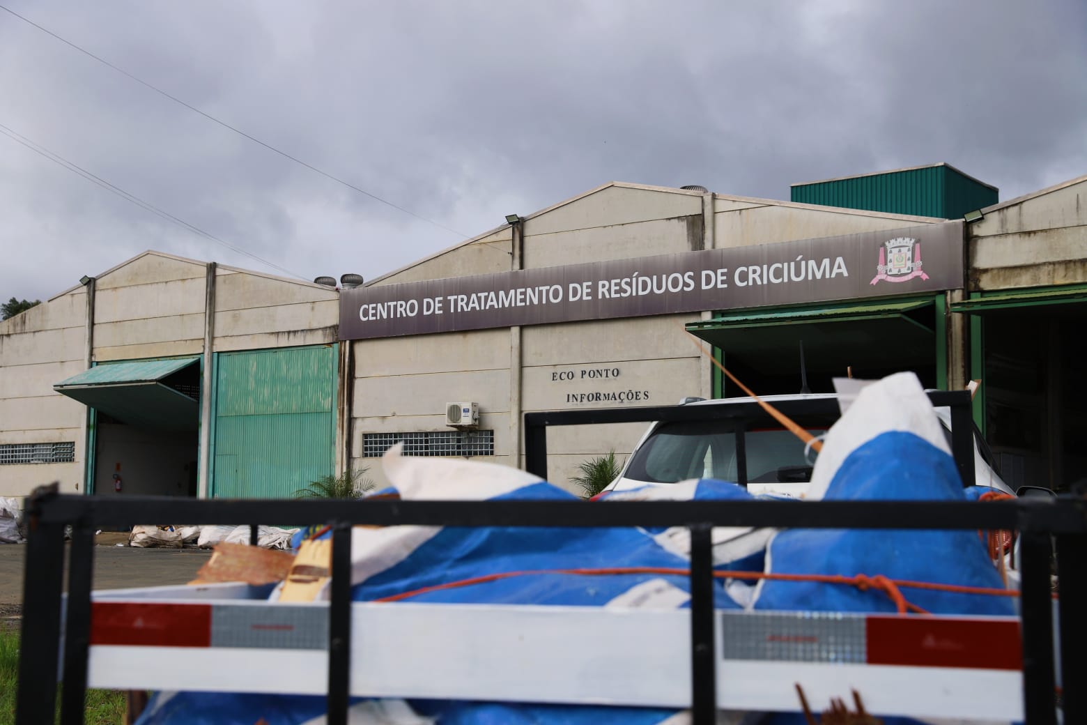 Orientações sobre descarte de móveis e eletrodomésticos em Criciúma