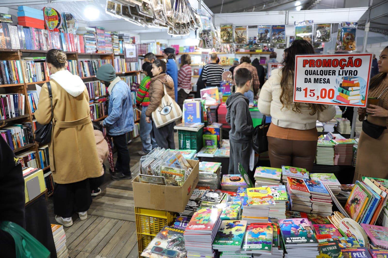 Criciúma celebra a 19ª Feira do Livro com grande participação e atividades culturais