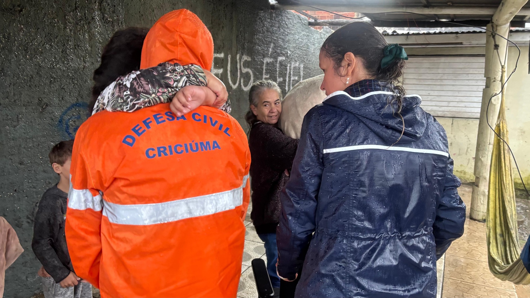 Criciúma enfrenta alagamentos e mobiliza equipes para atender população afetada