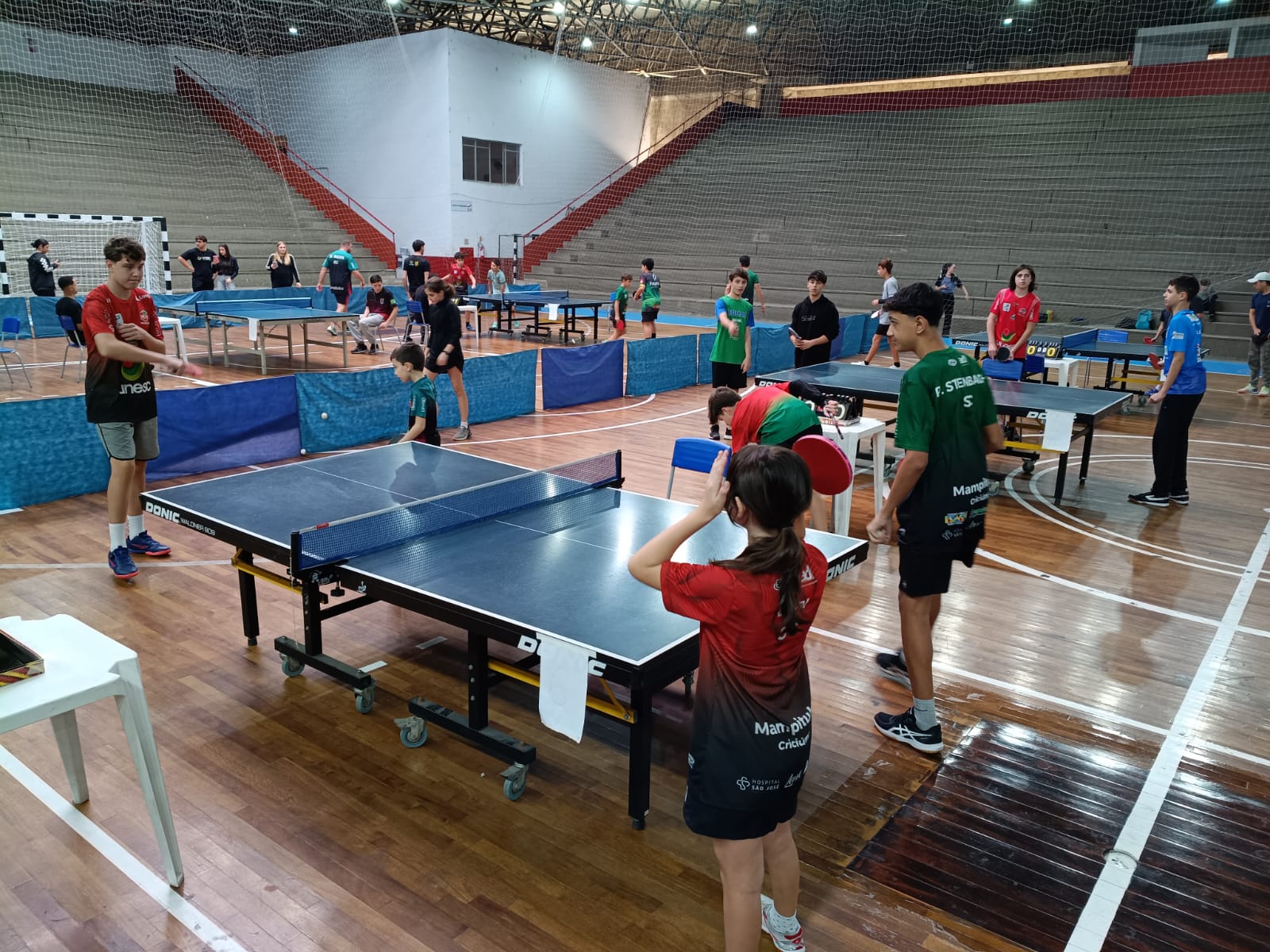 Copa Amrec de Tênis de Mesa Atraí Jovens Talentos em Criciúma